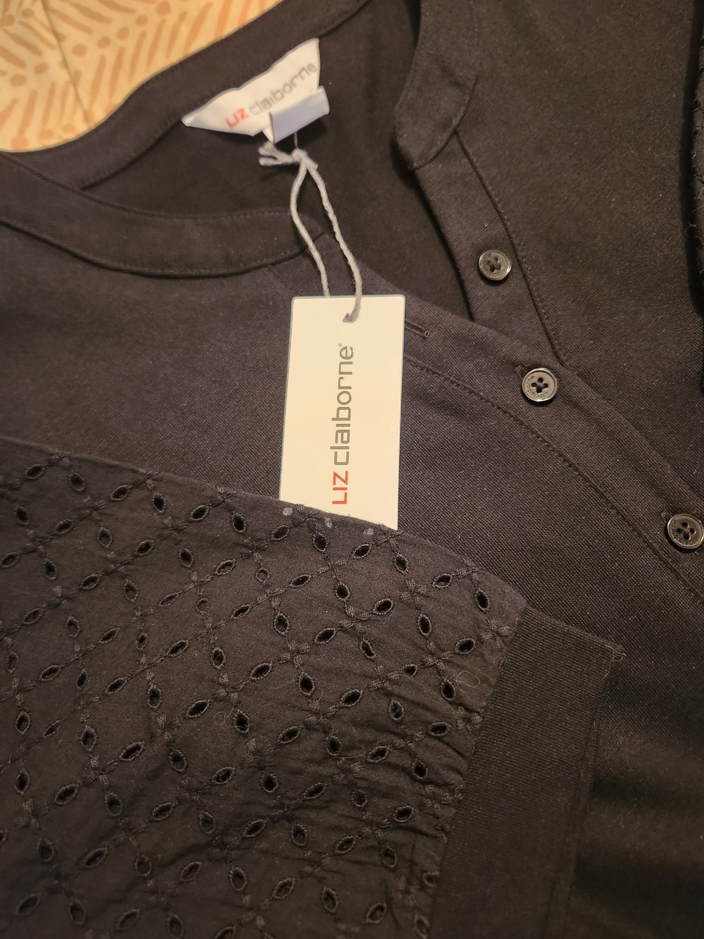 Liz Claiborne Black Eyelet Sleeve Button Front Top. Size-XL  NWT